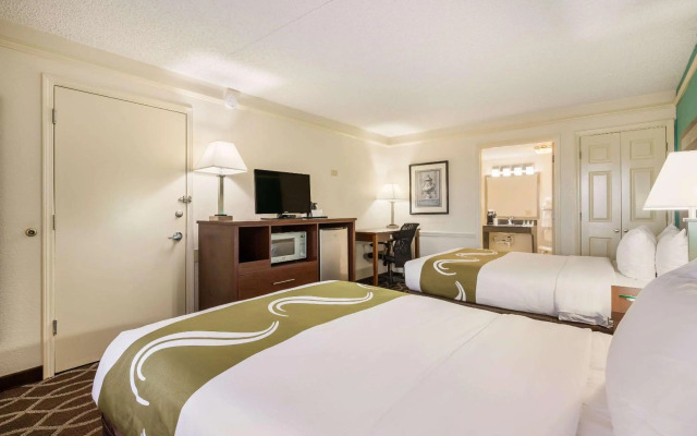 Quality Inn Tulsa Central