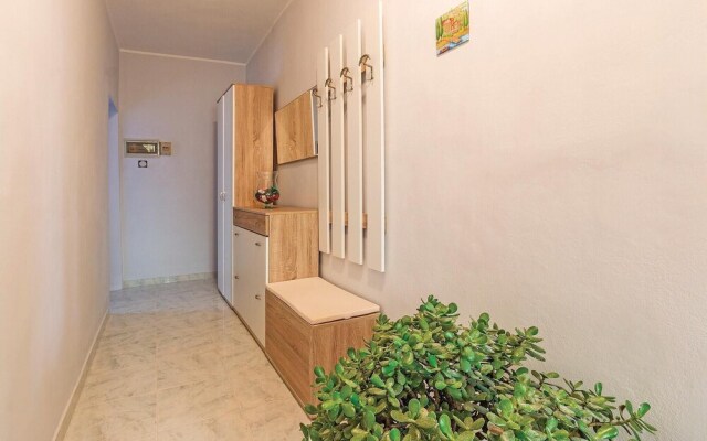 Nice Home in Sikici With Wifi and 2 Bedrooms