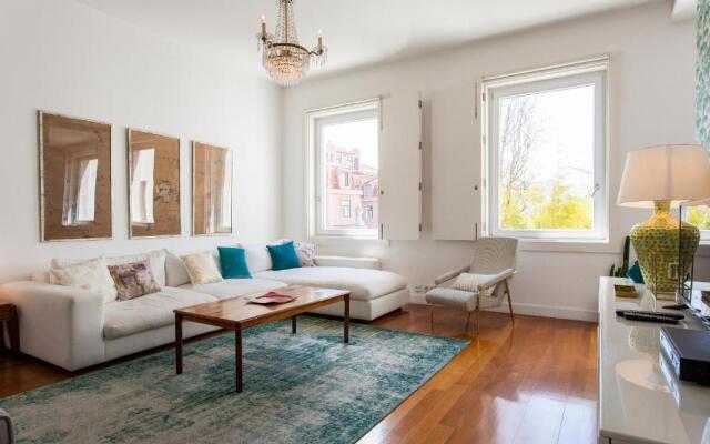 Apartment Carmo