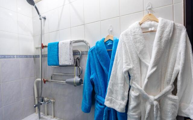 Пять звезд на улице Шахтёров