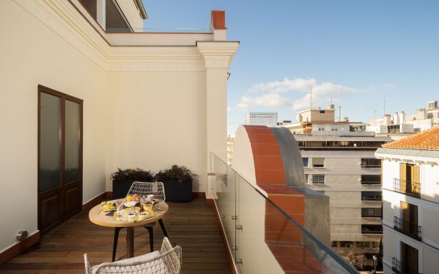 ICON Casona 1900 by Petit Palace