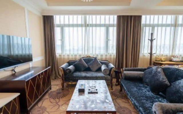Minhang Julong Hotel