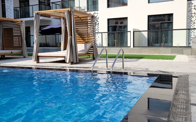 Snug & Congenial 1BR with Canal View