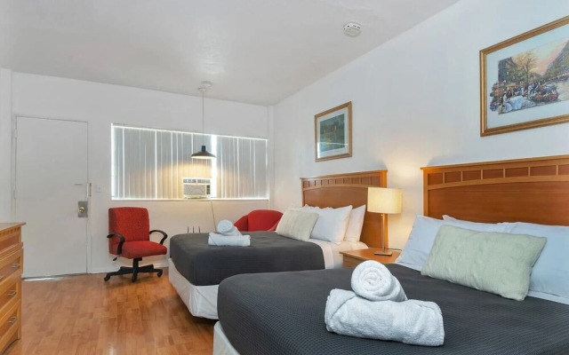 Cozy Studio/1bath, Hallandale Beach,pool & Parking