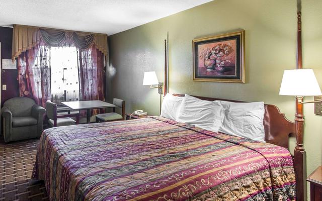 Rodeway Inn & Suites Smyrna