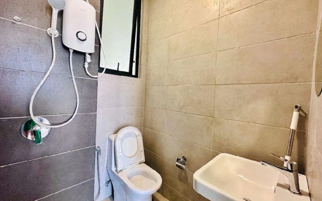 OYO Home 90978 Bqs Studio Homestay