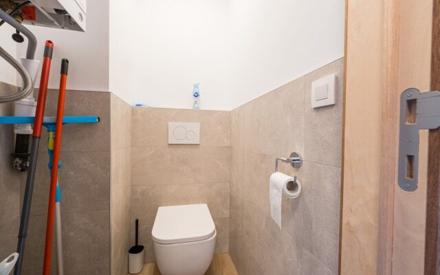 Apartment on the 5th Floor for Family