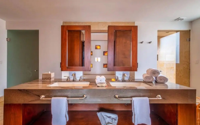 Celeste Curamoria Collection 2BD Ocean View