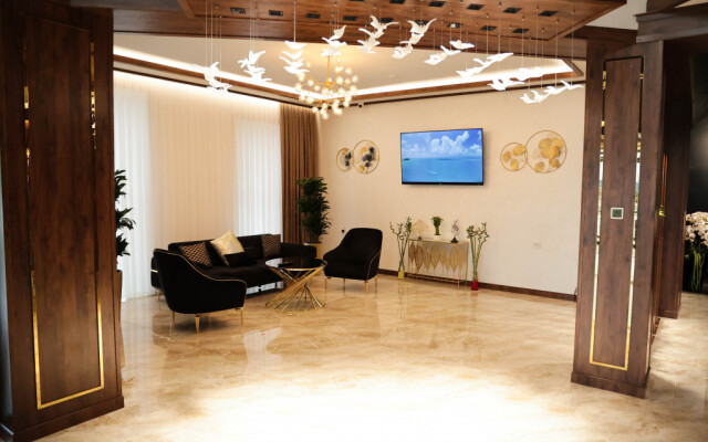 Regal Hotel by Grand