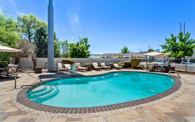 Best Western Miner's Inn