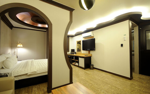 Hotel King