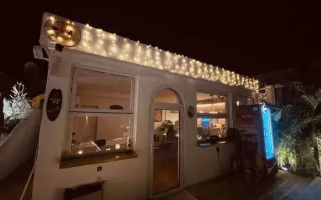 Wanghai Homestay (Sanya West Island Branch)