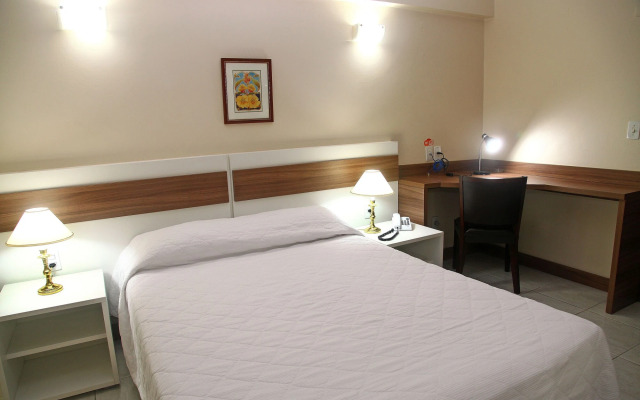 Hotel Embaixador
