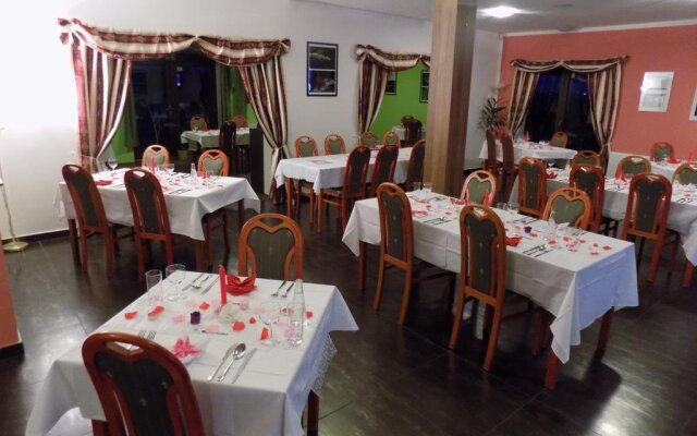 Hotel Golf Bitozeves