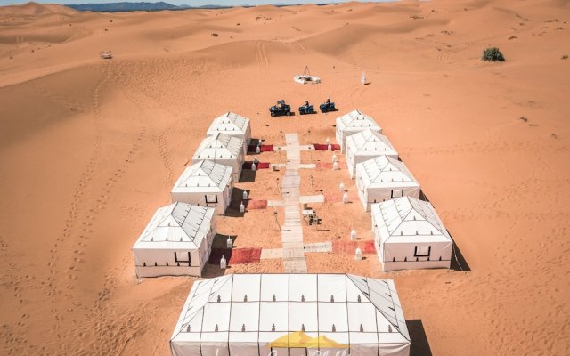 Luxury Camp Chebbi