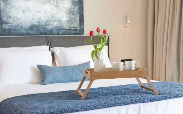 Pothos - Afroditi Villas Collection