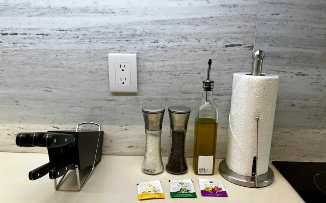w Prestigious 1BR w Modern Terrace in Polanco