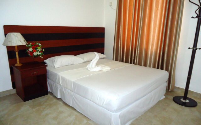 Pearlrich Hotel