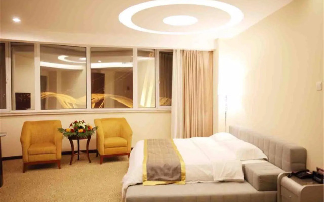 Tianjin Ruijing Waitan Hotel