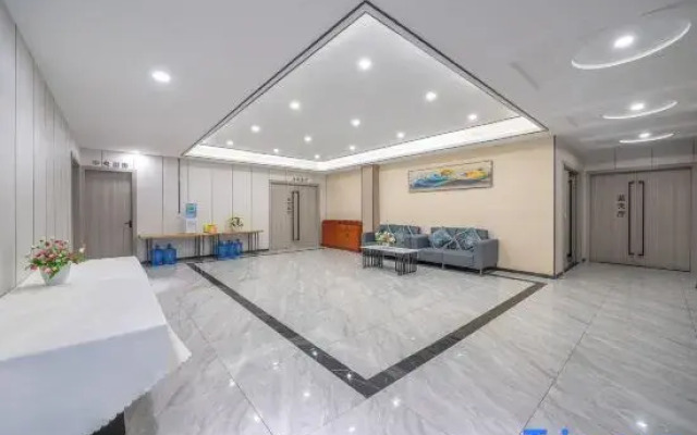 World Crown Hotel Liuzhou