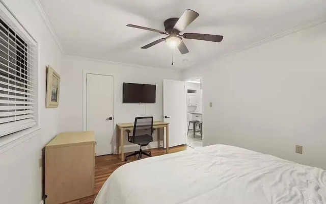 Cozy Hencye 3 Near Uwf, Hospital & Pensacola Beach