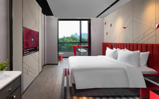 Radisson RED Beijing Universal Resort