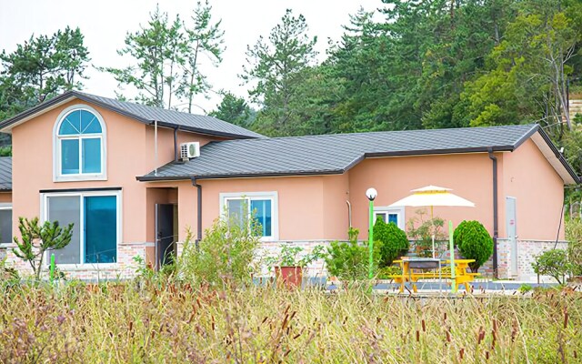 Suncheon Pine Fragrance Pension