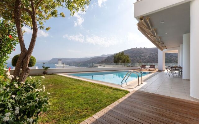 Blue Oasis Luxury Villa