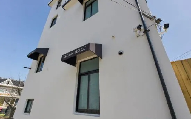 Shanghai First Heart Encounter Homestay