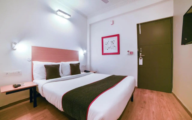 OYO 675 Vadapalani