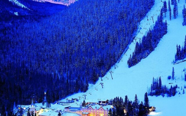 Snakedance Condominiums