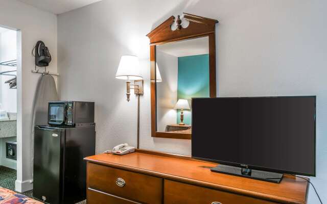 Rodeway Inn