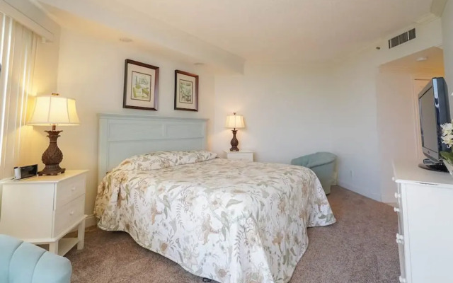 Surfside Resort 01111