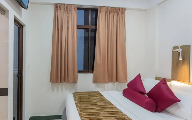 Beehive Central Hotel
