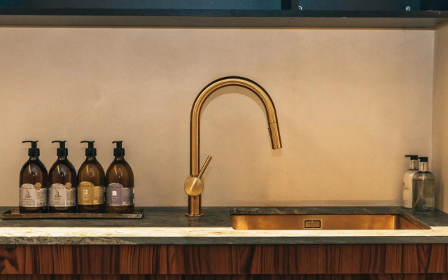 M Boutique Hotel - Designed for Adults
