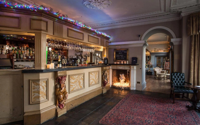The Walton Hotel