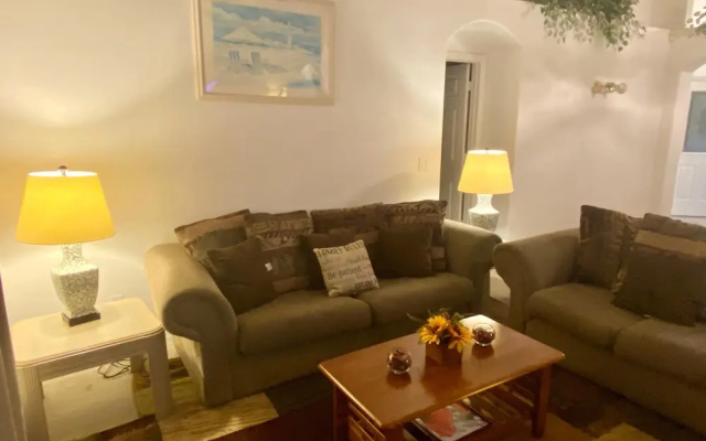 Three Bedroom Pool House - 4684 PPB - Vusa