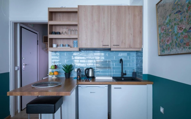 Rastoni Athens Suites nearAcropolis at Tsatsou Street