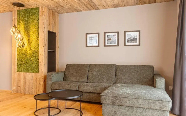 Modern Holiday Apartment With 2 Bedrooms in Fugen