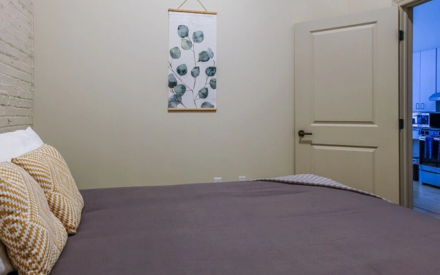 FRONTDESK 917 Locust St Apts Downtown St Louis