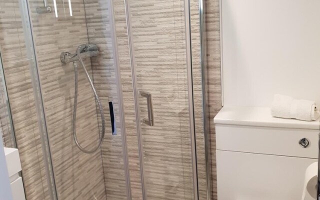 Oxford Modern Guest House