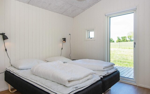 6 Person Holiday Home in Ronde