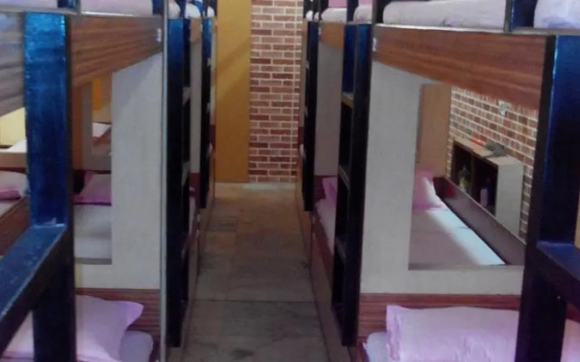 Central Line Guest House Dormitory