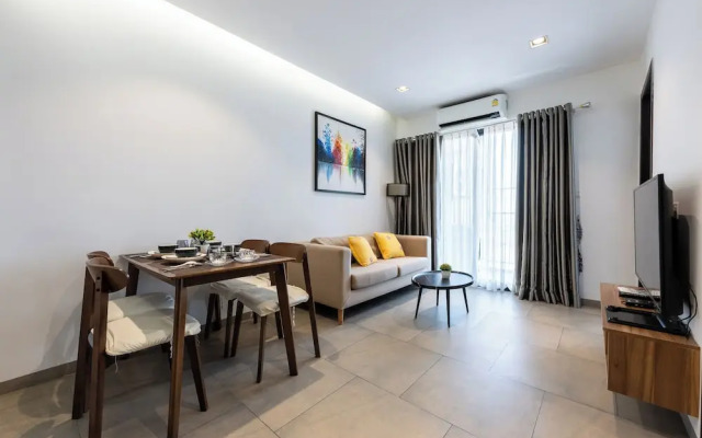 Urban Village Condo by Soben Homes