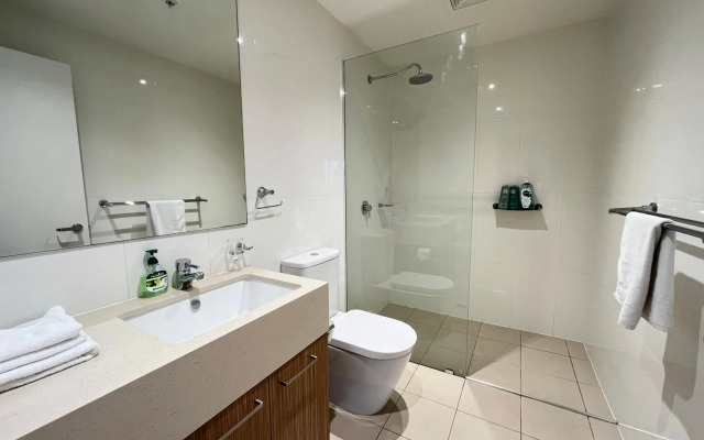 Tasha's Apartments on Morphett