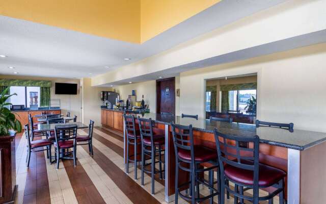 Days Inn by Wyndham Florence/I-95 North