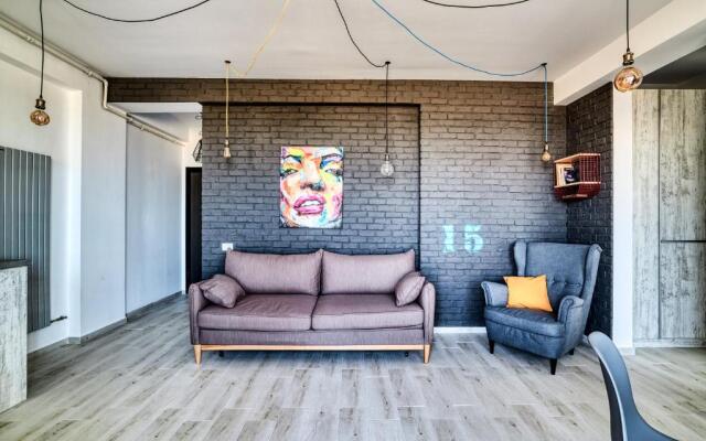 Little Loft No15