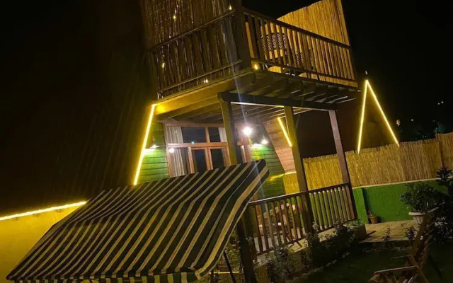 Tenora Suit Bungalov