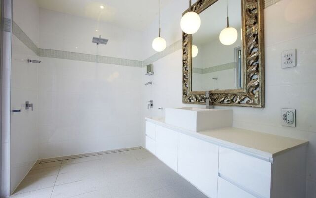 Essence Beachfront Retreat