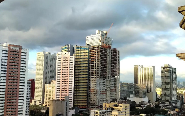 Somerset Condominium Tower 1